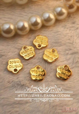 【金色蝴蝶结手工DIY发饰品配件厂家批发英文印字梅花吊牌100/包J78】开阳县张光明副食店 - 产品库